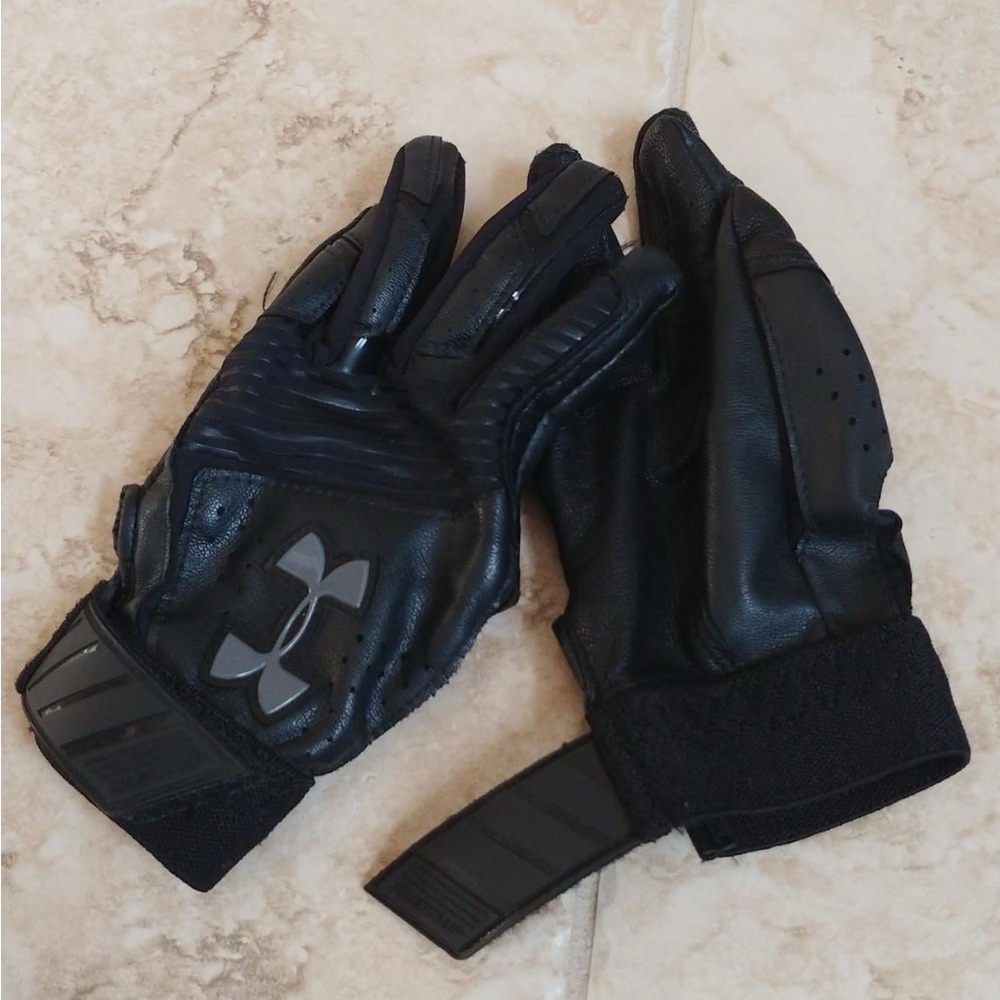 Under Armour kids Black and Gray baseball Gloves